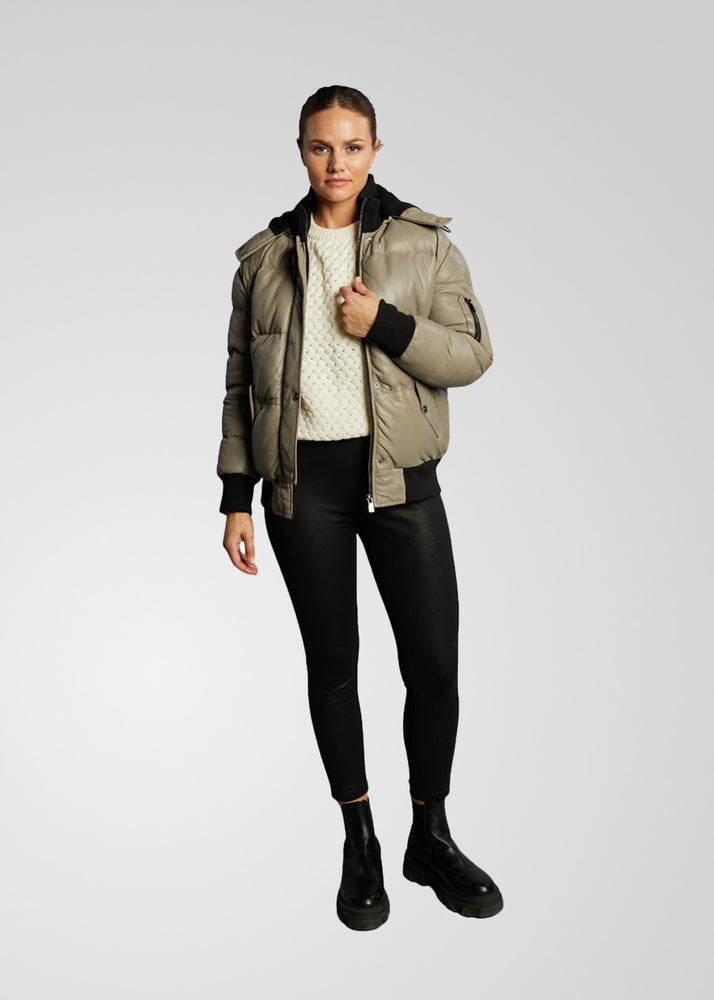 PIPER – Leather puffer